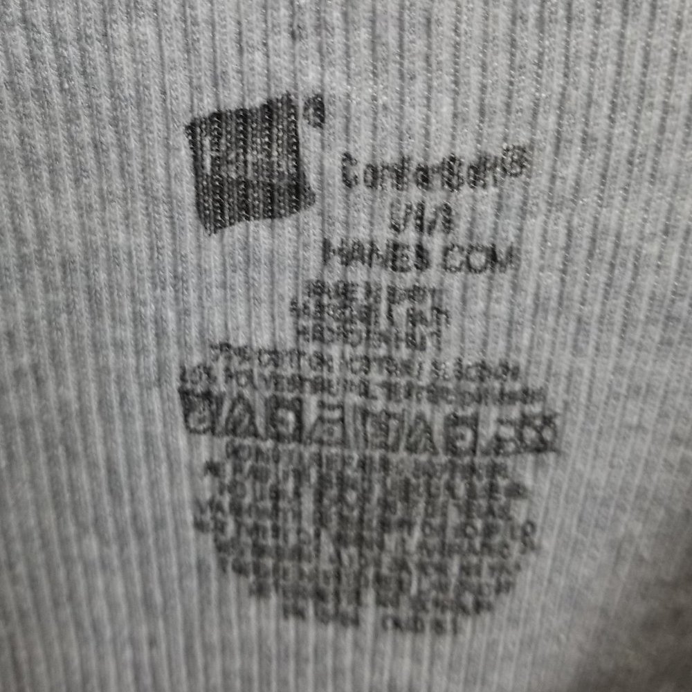 3 gray Hanes Large men's tank tops - Picture 7 of 10